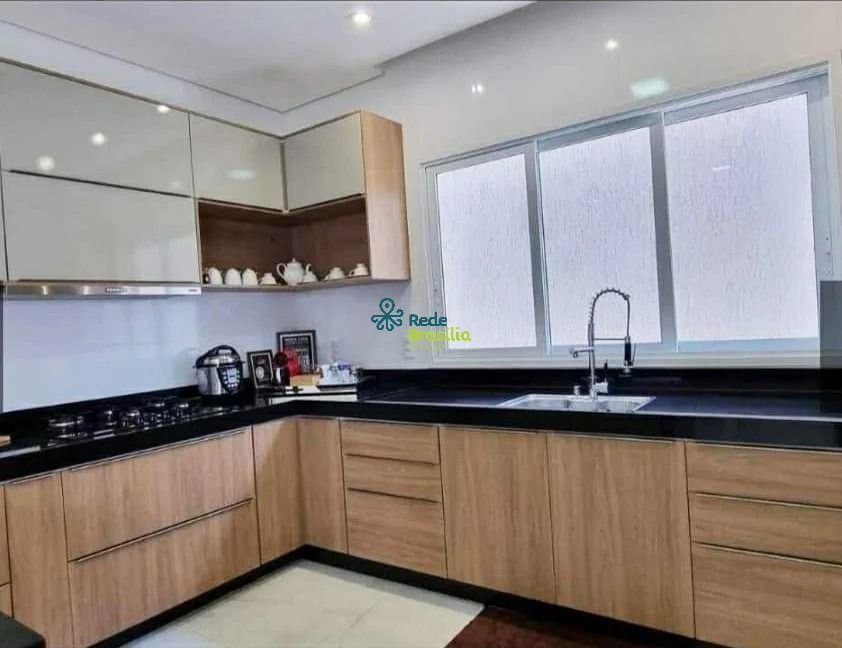 Imagem da propriedade CO8056 16