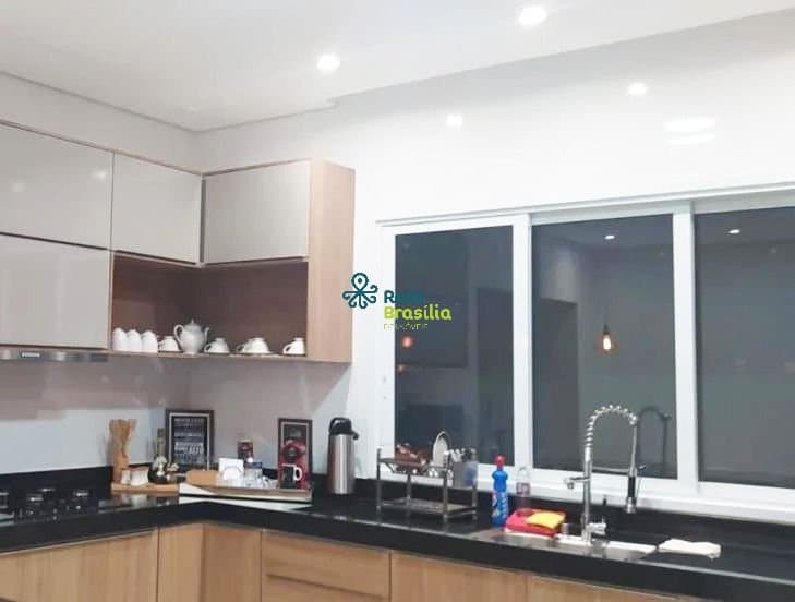 Imagem da propriedade CO8056 14