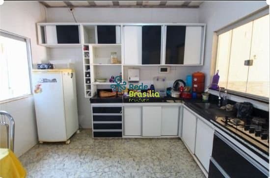 Imagem da propriedade CO8240 14