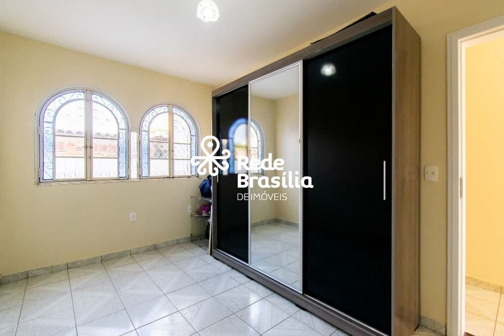 Imagem da propriedade TH17893 33