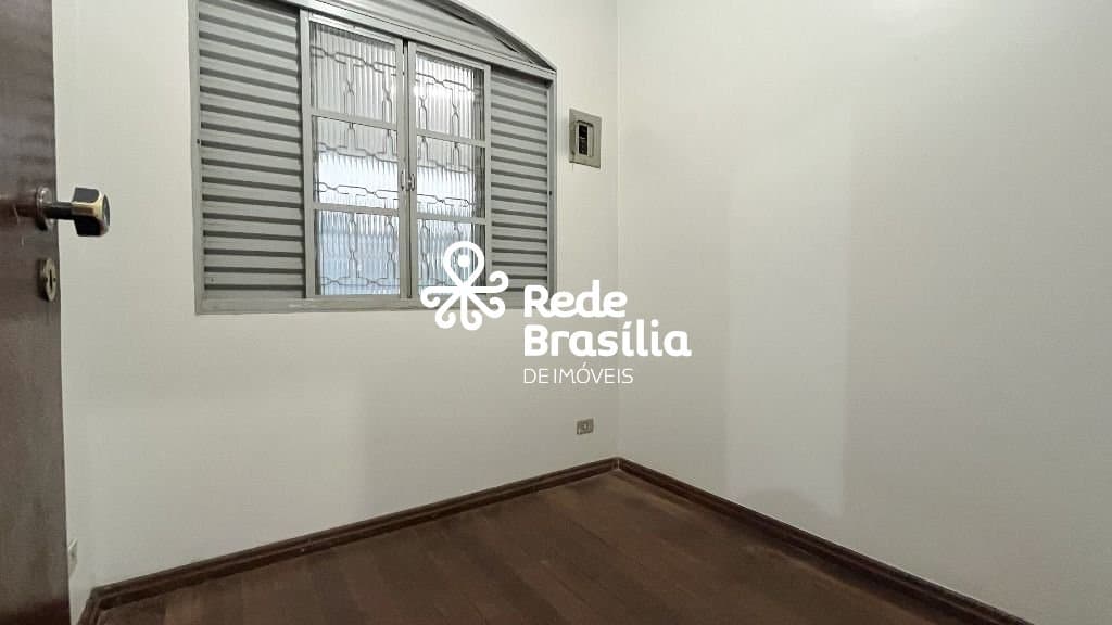 Imagem da propriedade TH30228 19