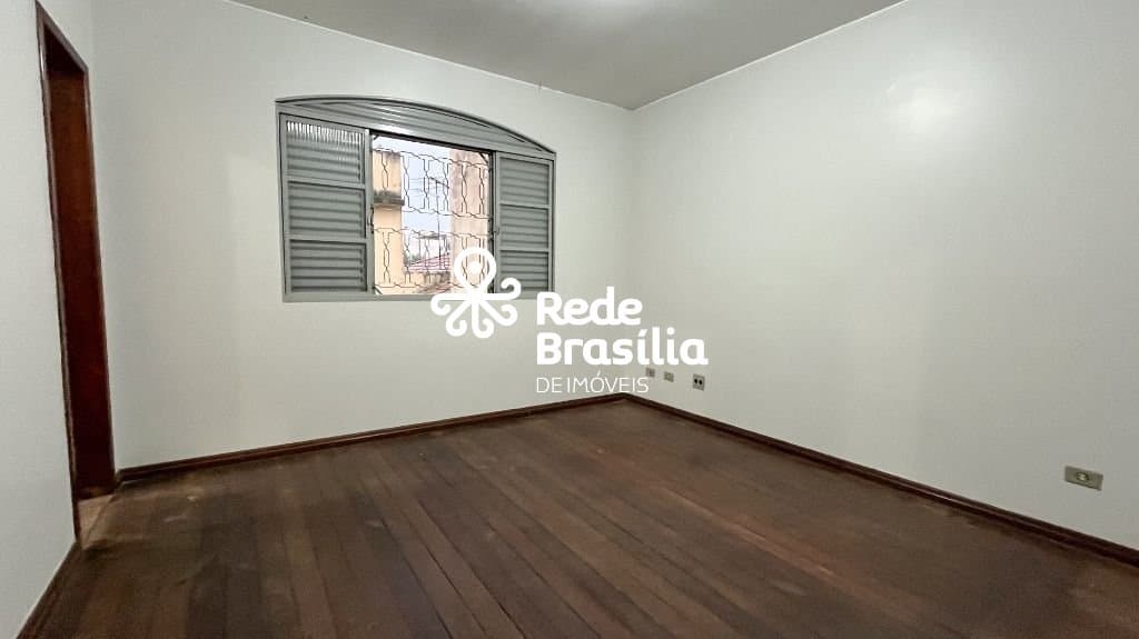 Imagem da propriedade TH30228 9