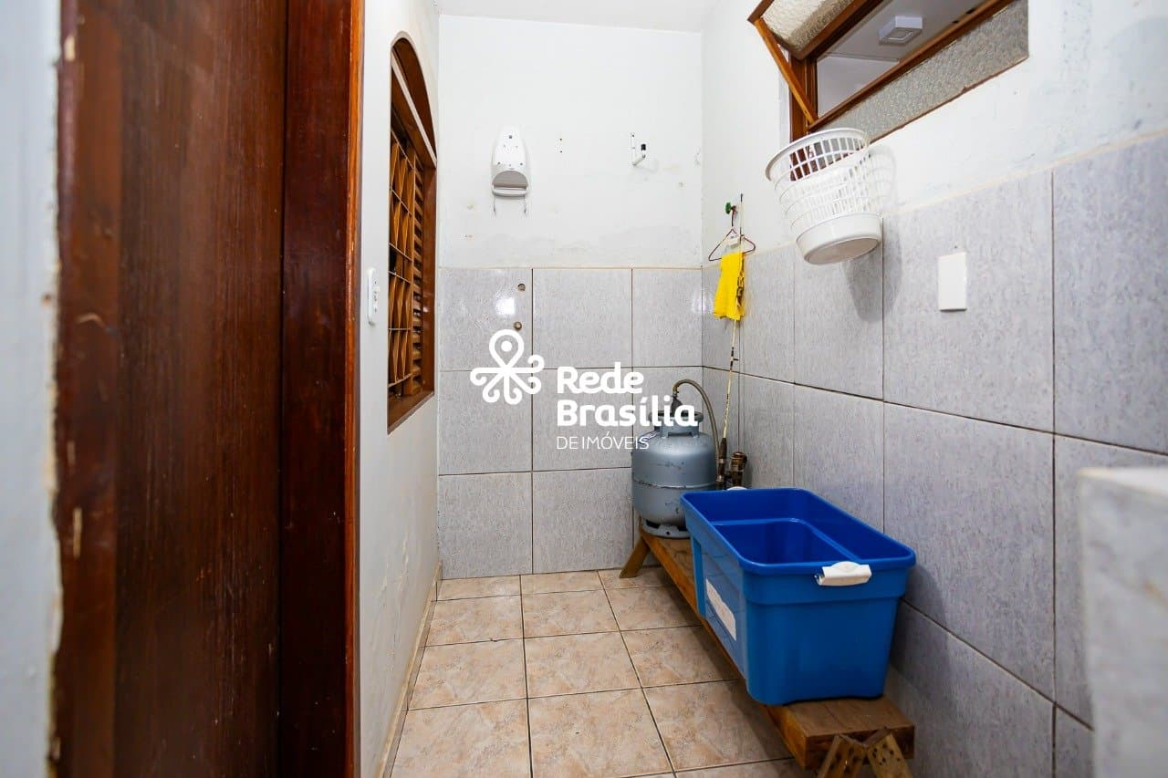 Imagem da propriedade UB1527 24